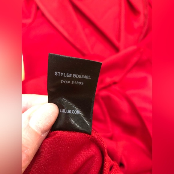 ✨Host Pick✨LULUS Sensational Statement Red Ruffled Bodycon Dress. Small - Picture 11 of 12